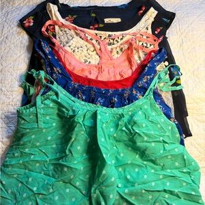 Hollister Bundle Crop Tops